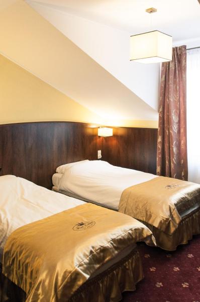 Hotel Kalchem, Rezervasyon Otel Brzozie 