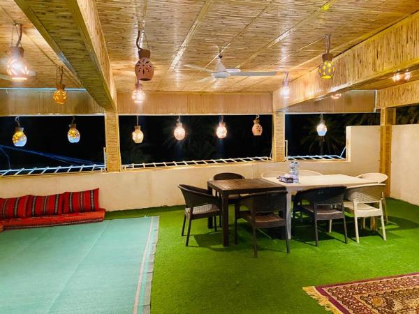 Sehma Guest House بيت السحمه للضيافه, Rezervasyon Misafirhane Al Hamra 