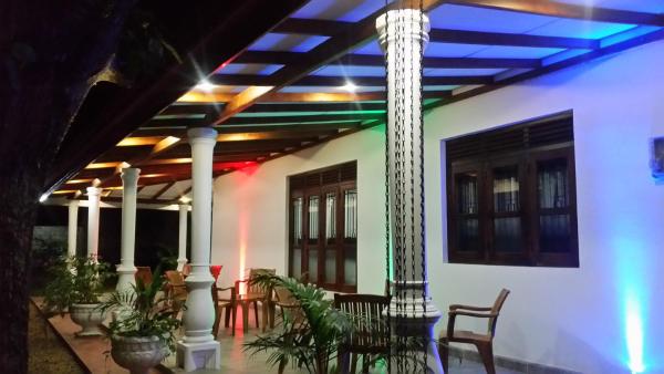 Kandyan Rest, Rezervasyon Misafirhane Ginnoruwa 