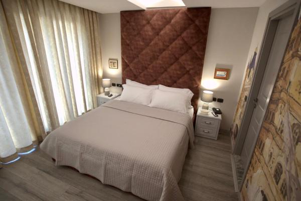 Vila Shard Boutique Hotel, Rezervasyon Bed and Breakfast Tiran 
