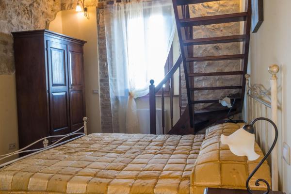 Cubanito Bailon, Rezervasyon Kır Evi Romagna Havuzlu Oteller, Yüzme Havuzu