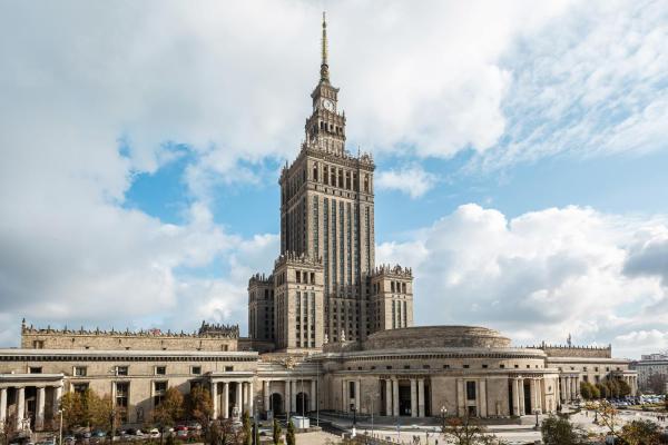 Warsaw City Center Apartment by Renters, Rezervasyon Daire Sródmiescie 