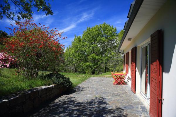 Aux Arbres Chanteurs, Rezervasyon Bed and Breakfast Ploulech Côtes-d'Armor