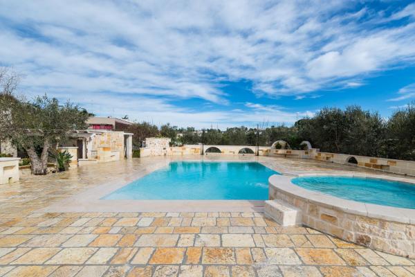 Appartamento Ortensia in Villa Mariella, Rezervasyon Daire Valle d'Itria havuzlu oteller, Yüzme Havuzu
