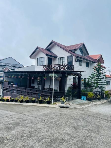 D’Waldz Villa Tagaytay, Rezervasyon Tatil Evi Tagaytay Kır Evleri / Kır Evleri, Küçük Ev
