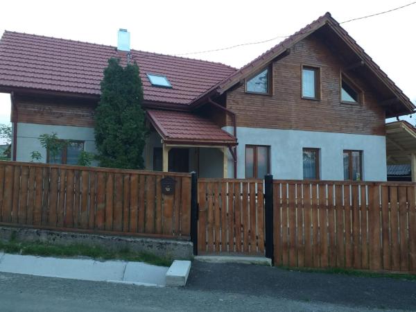 Pensiunea Floare de Colt, Rezervasyon Çiftlik Konaklaması Belis 