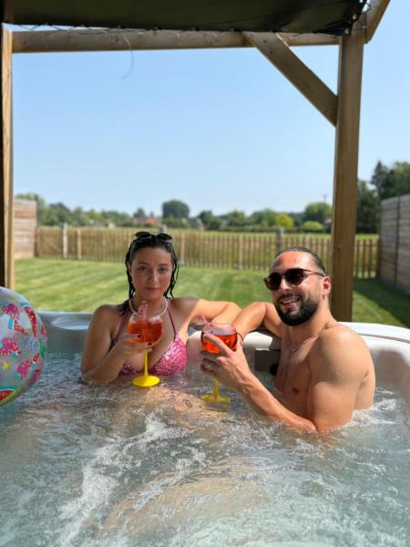 Eden Forest & Spa, Rezervasyon Kulübe / Lodge Saint-Amand-les-Eaux 
