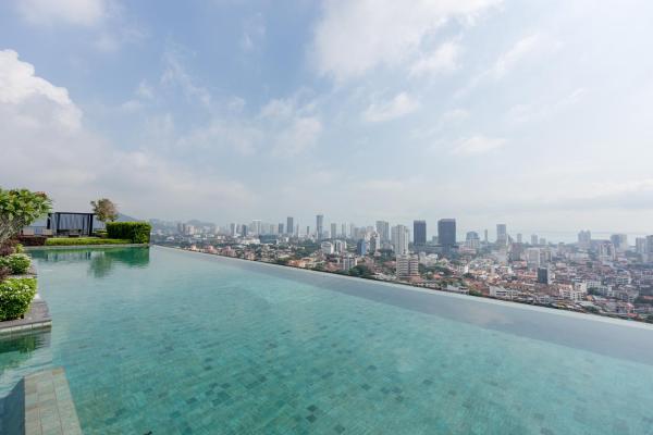 Beacon Executive Suite Relax17 by Fantabulous Home, Rezervasyon Otel George Town Penang