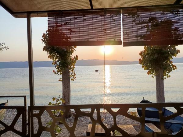 Apartments Krste, Rezervasyon Daire Trpejca Lake Ohrid