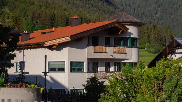 Appartement Strolz, Rezervasyon Daire Schnann Tirol