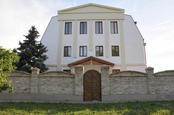 Dom Fedorovyh, Rezervasyon Mini-otel Odessa region Moteller, Motel