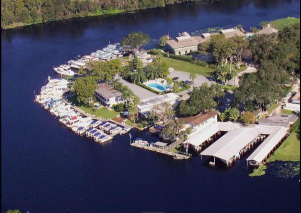 Hontoon Landing Resort & Marina, Rezervasyon Otel DeLand Florida