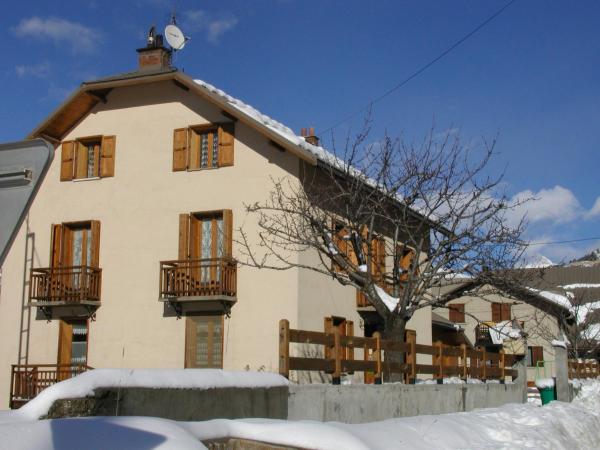 Maison spacieuse à Villar-Saint-Pancrace avec vue montagne, Rezervasyon Tatil Evi Villar-Saint-Pancrace 