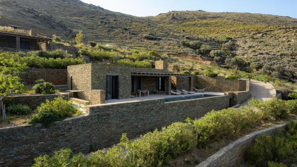 Onar, Rezervasyon Kır Evi Achla Andros Island