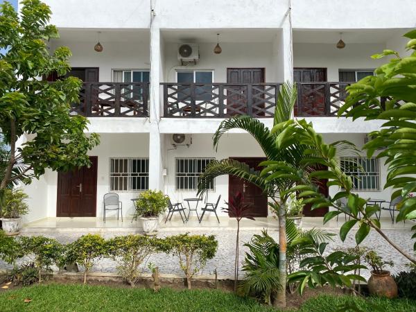 Queen Zee Garden Apartments, Rezervasyon Daire Kombo Saint Mary'teki Ucuz Oteller