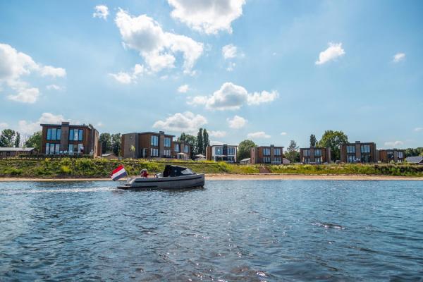 Vakantiepark Aan de Maas, Rezervasyon Tatil Sitesi Kerkdriel Gelderland