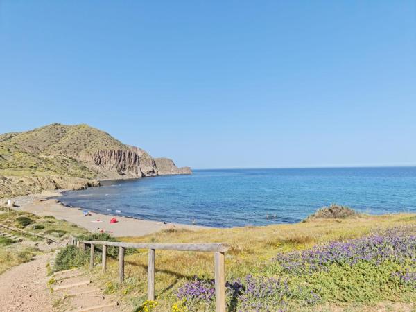 MARLOP´S ROOMS, Rezervasyon Misafirhane La Isleta del Moro Cabo de Gata