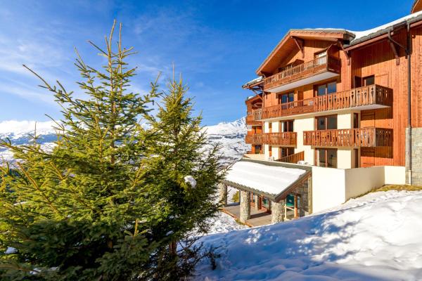 Skissim Select - Résidence L'Arollaie 4* By Travelski, Rezervasyon Daire Plan-Peisey Fransa