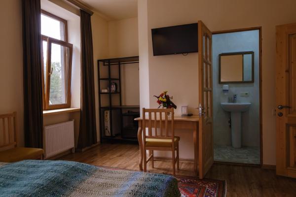 Saryan Guesthouse, Rezervasyon Misafirhane Goris 
