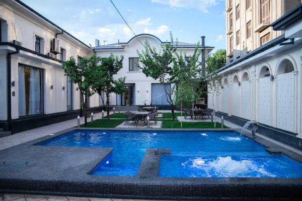 Turon Lux Hotel, Rezervasyon Otel Semerkant Özbekistan