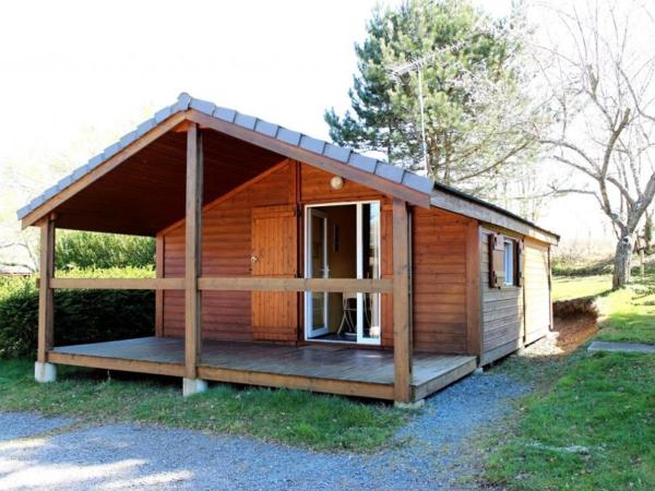 Chalet familial dans camping avec étang de pêche - FR-1-489-405, Rezervasyon Şale Treignat Rhône-Alps