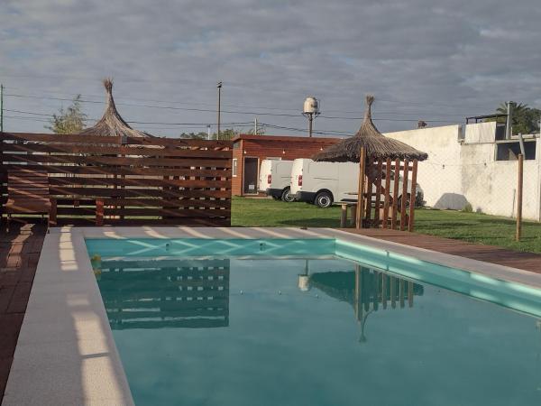 Complejo cabañas el paraje, Rezervasyon Tatil Evi Ranchos havuzlu oteller, Yüzme Havuzu