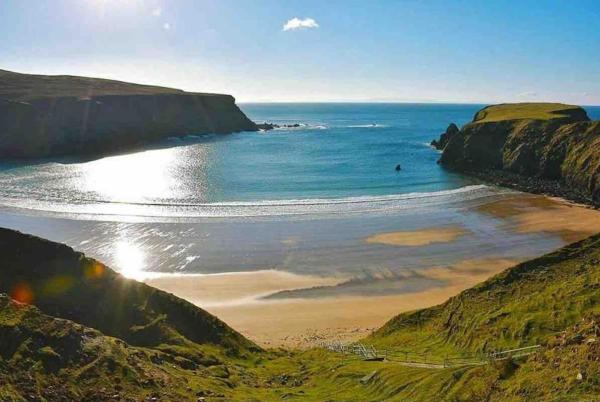 Silver Strand Chalets - Chalet 1, Rezervasyon Şale Glencolmcille Donegal