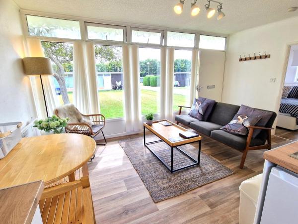 197 Broadside Holiday Chalet near Broads & Beaches, Rezervasyon Şale Stalham The Broads