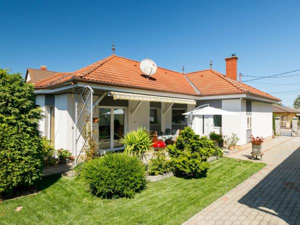 Holiday Home Ildiko by Interhome, Rezervasyon Tatil Evi Balatonlelle 