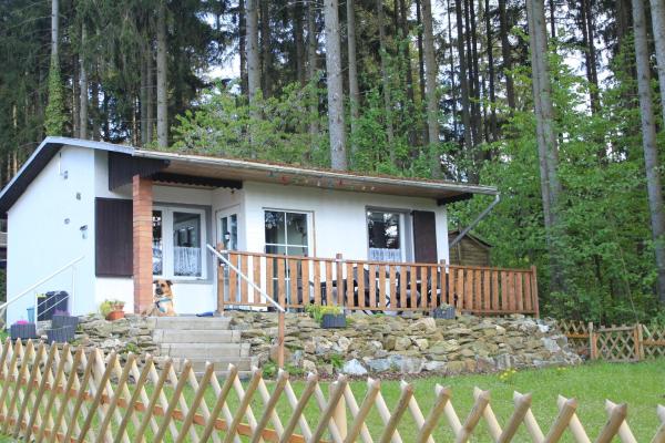 Zum-Seehörnchen Haus Fuchs, Rezervasyon Bed and Breakfast Tanna Türingiya