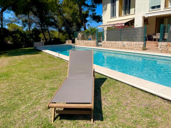 HAVANA, Rezervasyon Tatil Evi Mayorka havuzlu oteller, Yüzme Havuzu