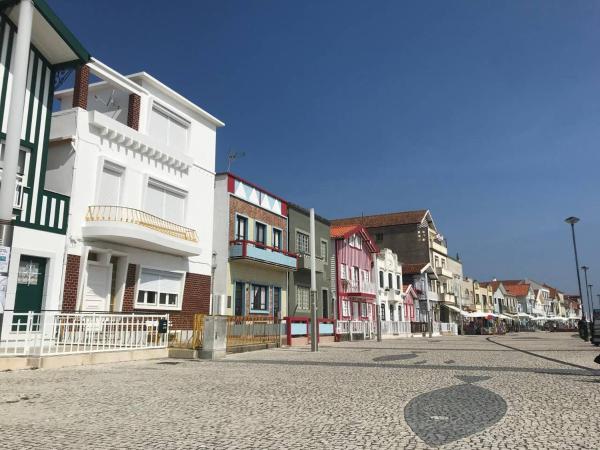 Captain Pisco's Palheiro - Great Location, Rezervasyon Tatil Evi  