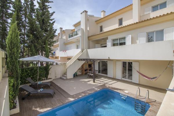 Casa Oliveira by Algarve Holidays, Rezervasyon Tatil Evi Loulé 