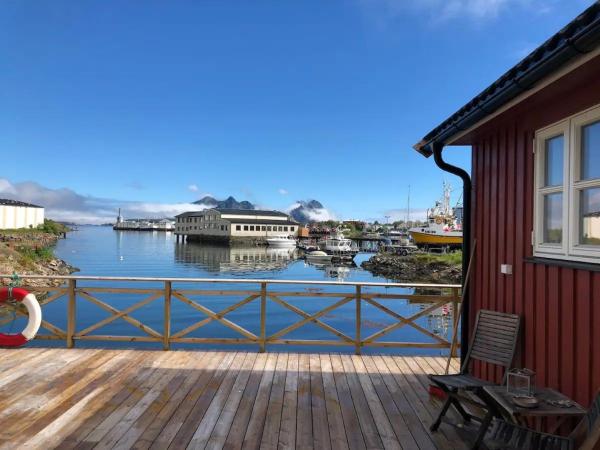 Nora's Waterfront Cabin, Rezervasyon Tatil Evi Svolvaer Lofoten