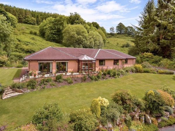 Ard Taigh, Rezervasyon Tatil Evi Stron-fearnan Perthshire