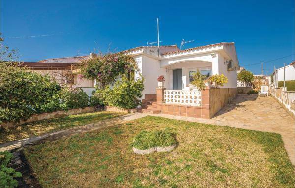 Nice Home in Miami Playa With 2 Bedrooms, Rezervasyon Otel Mont-roig del Camp Tarragona