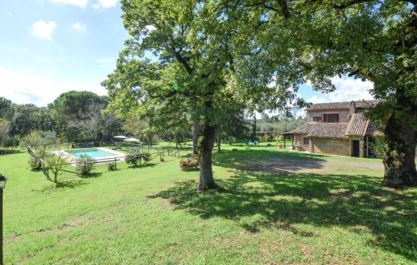 Maurizia, Rezervasyon Daire Lazio Havuzlu Oteller, Yüzme Havuzu