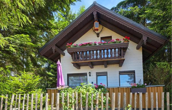 Holiday Home Gahma Y, Rezervasyon Tatil Evi Gleima Kır Evleri / Kır Evleri, Küçük Ev