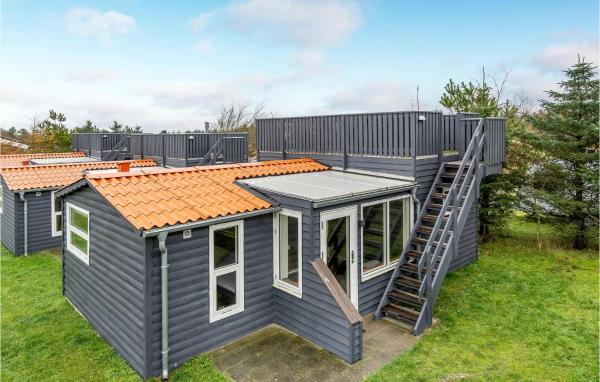 Lovely Home In Hanstholm With Kitchen, Rezervasyon Tatil Evi Vestjylland Havuzlu Oteller, Yüzme Havuzu