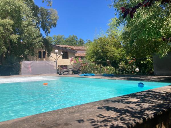 Mas climatisé avec Piscine à 10 minutes de Montpellier et des plages, Rezervasyon Villa Laverune Hérault