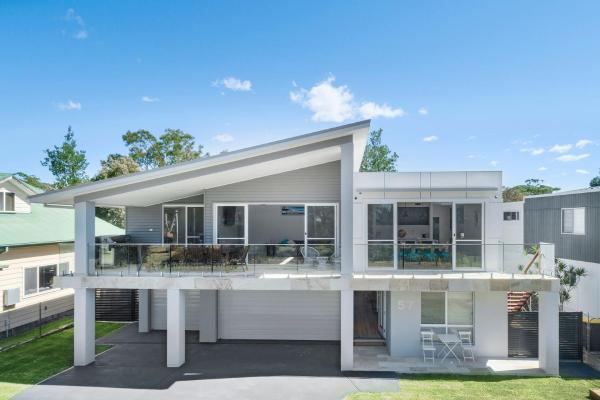 SeaSalt By The Sea Narrawallee, Rezervasyon Tatil Evi Narrawallee New South Wales