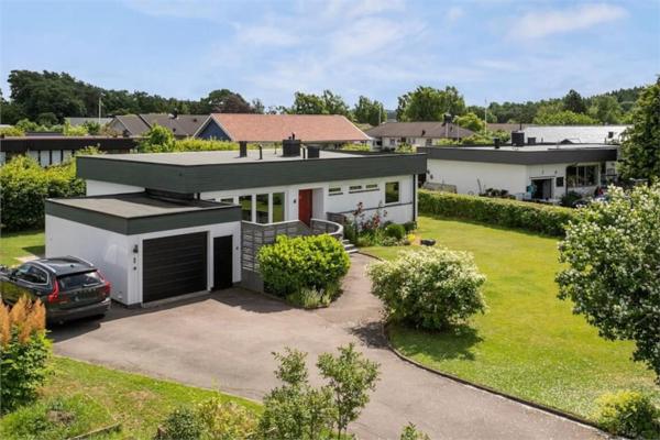 Villa nära Varberg och Ullared, Rezervasyon  Varberg otoparklı oteller, Otopark