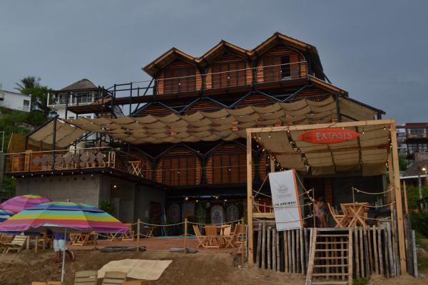 HOTEL EXTASIS ZIPOLITE nudista en zona de fiesta, Rezervasyon  Zipolite Oaxaca, Zipolite-Puerto Angel Lighthouse yakınındaki