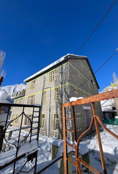 SNOWFLAKE Homestay, Rezervasyon  Gondla 