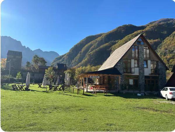 Petriti theth, Rezervasyon Otel Shkoder County Otoparklı Oteller, Otopark