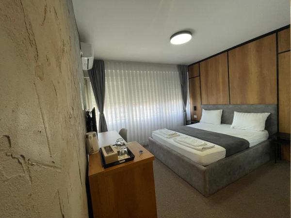 New Prishtina Luxury Rooms, Rezervasyon  Priştine Priştine