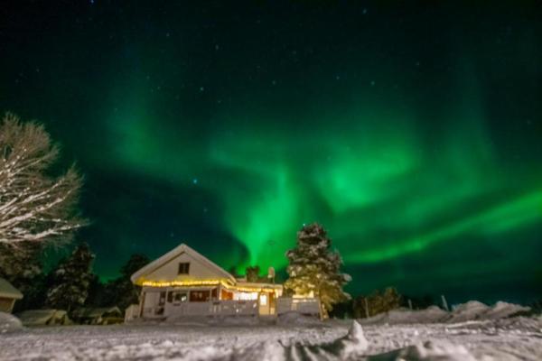 Sevetin Baari & Guesthouse, Rezervasyon  Sevettijärvi Lapland Finland