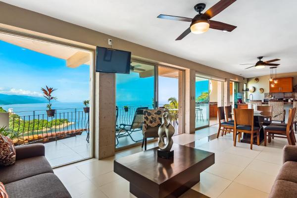 Villas Altas Casa Luna #A3, Rezervasyon  Puerto Vallarta Jalisco