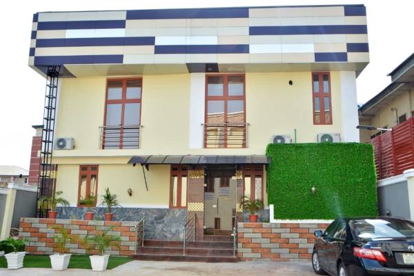 MCLORRETS SUITES, Rezervasyon  Enugu Nijerya