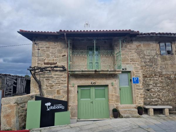 A casa dabaixo, Rezervasyon  Parada de Sil Ribeira Sacra, Balcones de Madrid yakınında